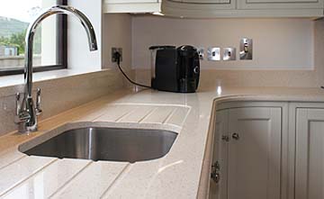 peninsula kitchens - turning your kitchen dreams into reality